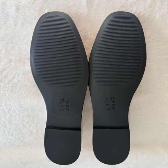 Naturalizer Effortless Loafers | Women’s 7.5 W | Cushioned Work & Travel Shoes - Picture 9 of 13